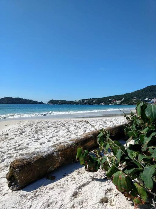 Apto Vista Mar -250Mts Da Praia Bombinhas Kültér fotó