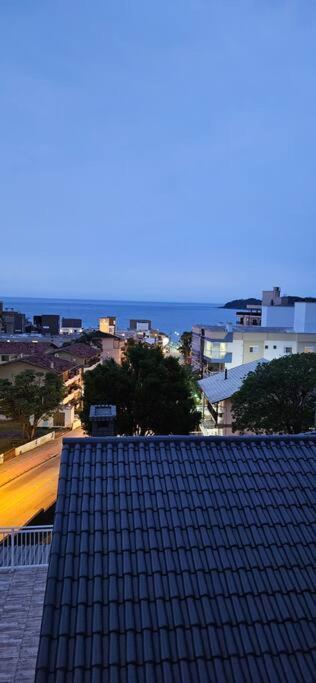 Apto Vista Mar -250Mts Da Praia Bombinhas Kültér fotó